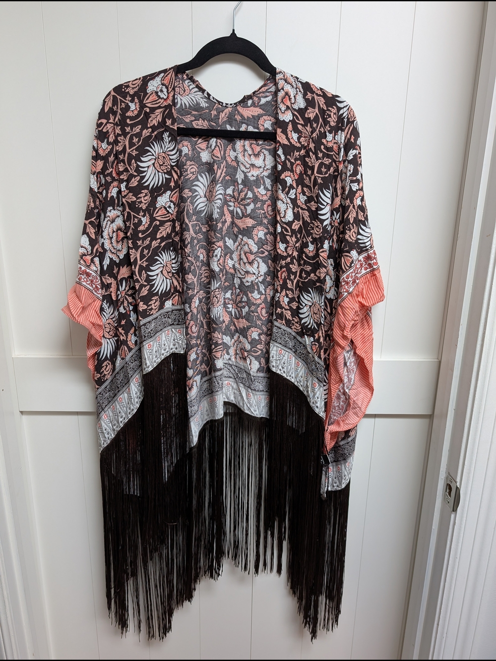 Idyllwind Boho Floral Fringe Kimono - Brown and Coral
